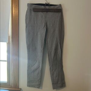 Women's Black and White Gingham Pattern Skinny Pants